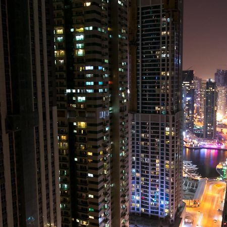 Budget Rooms With Private Bathroom For 'Girls' Only In Dubai, Marina Εξωτερικό φωτογραφία