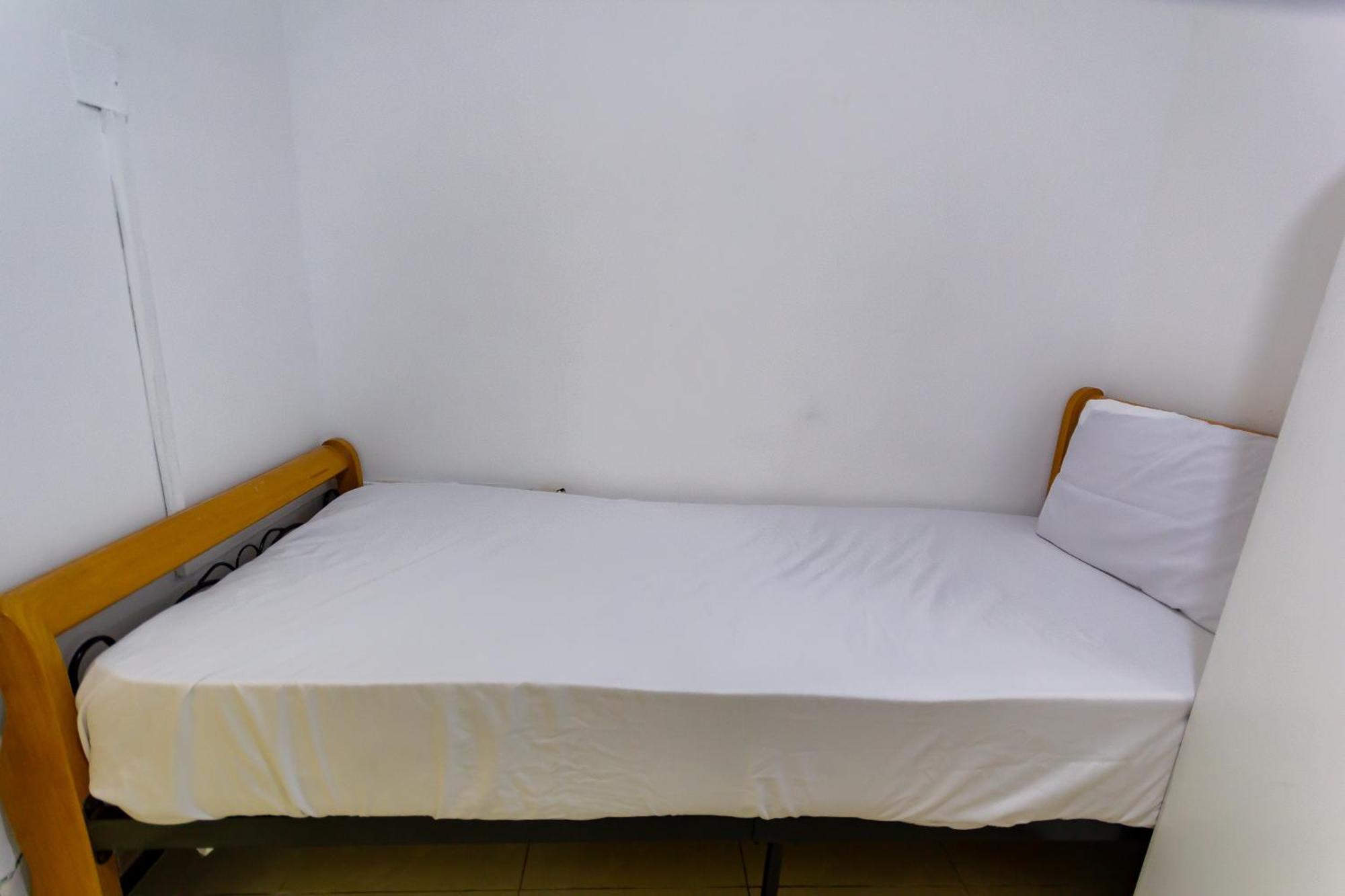 Budget Rooms With Private Bathroom For 'Girls' Only In Dubai, Marina Εξωτερικό φωτογραφία
