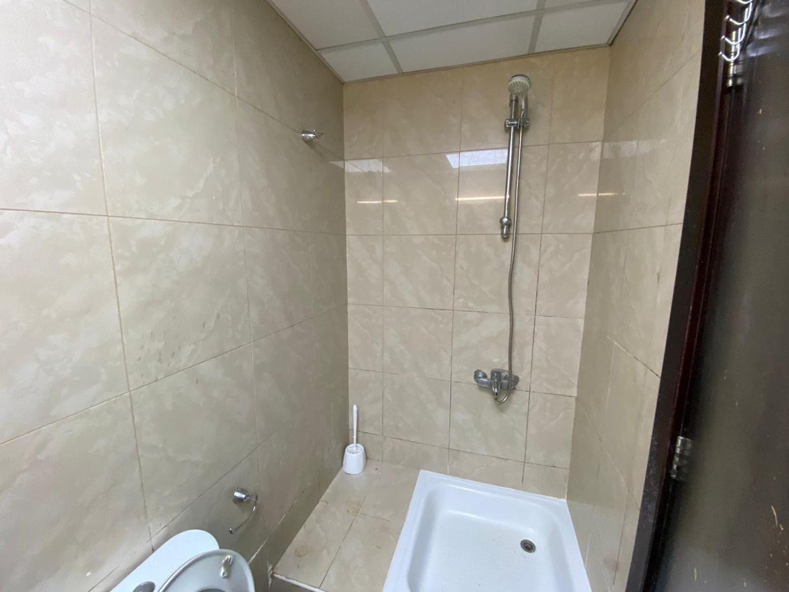 Budget Rooms With Private Bathroom For 'Girls' Only In Dubai, Marina Εξωτερικό φωτογραφία
