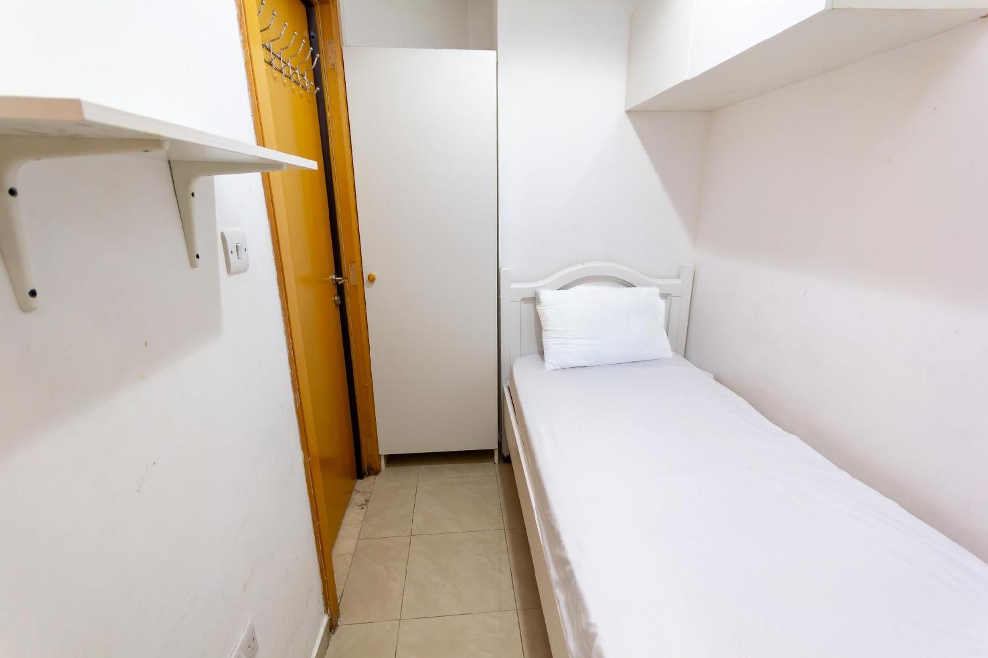Budget Rooms With Private Bathroom For 'Girls' Only In Dubai, Marina Εξωτερικό φωτογραφία