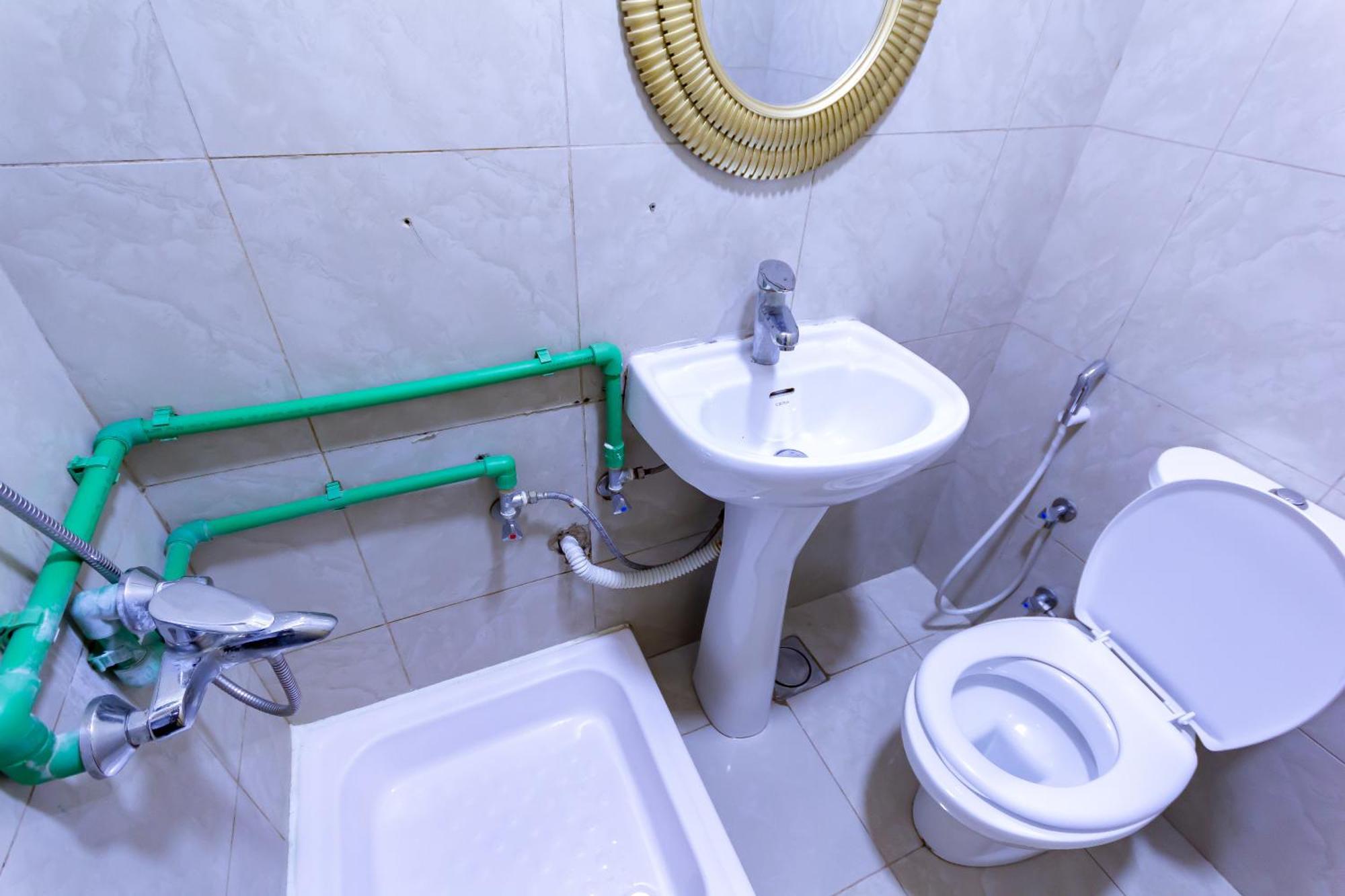 Budget Rooms With Private Bathroom For 'Girls' Only In Dubai, Marina Εξωτερικό φωτογραφία