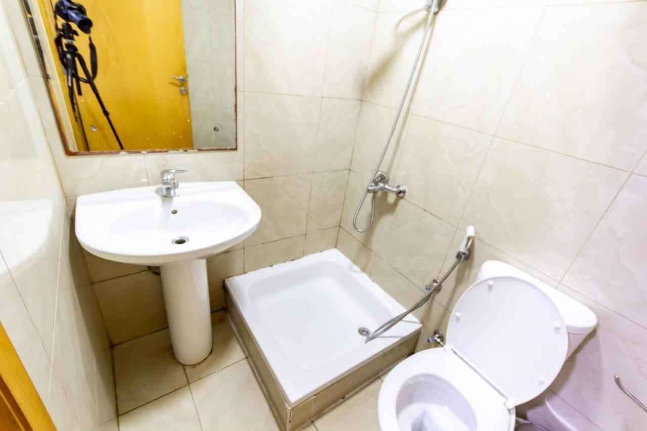 Budget Rooms With Private Bathroom For 'Girls' Only In Dubai, Marina Εξωτερικό φωτογραφία